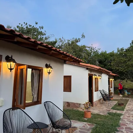 Campo Karst, Hospedaje Y Campamento De Montana Zapatoca Exterior foto