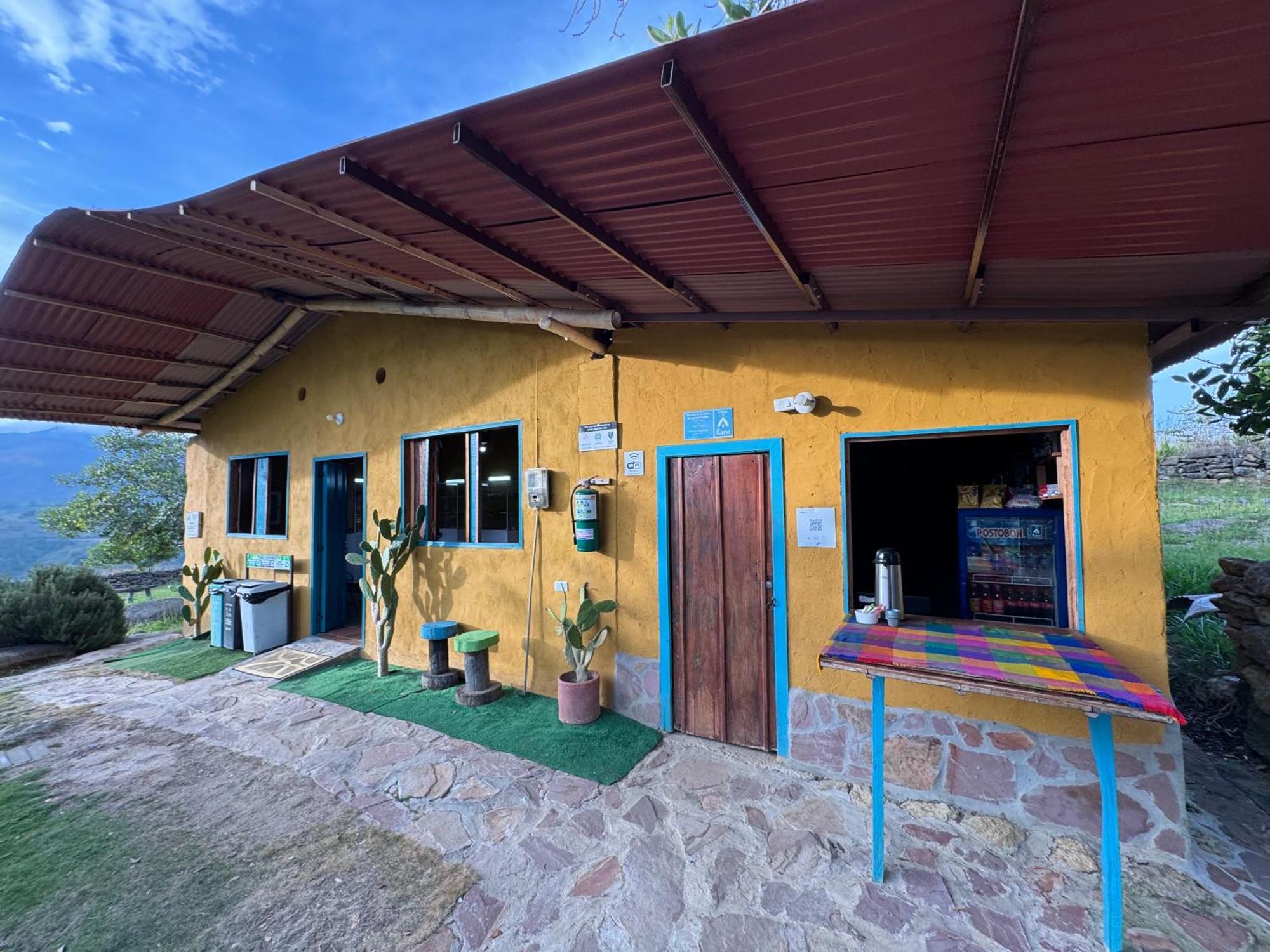 Campo Karst, Y De Montana Camping